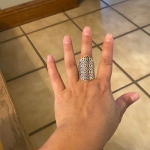 Kendra Scott Boone small ring ! New w tags …